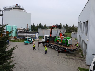 Új biogázüzemű gázmotor érkezett a Szegedi Szennyvíztisztító Telepre